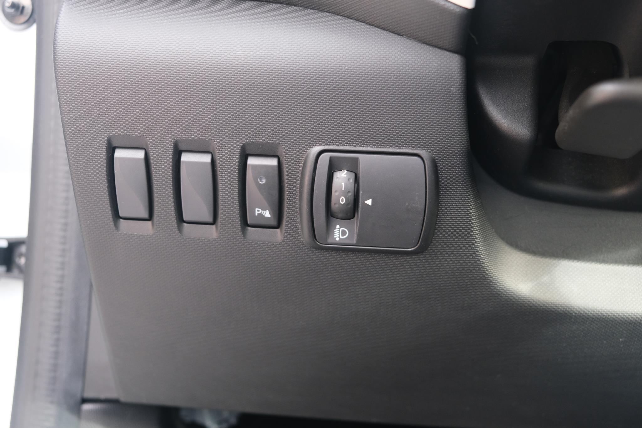 Renault Twingo 0.9 TCe 95pk EDC Intens Renault Twingo 0.9 TCe 95pk Aut. Intens | Apple CarPlay | Airco | Camera | Cruise | PDC afbeelding 19