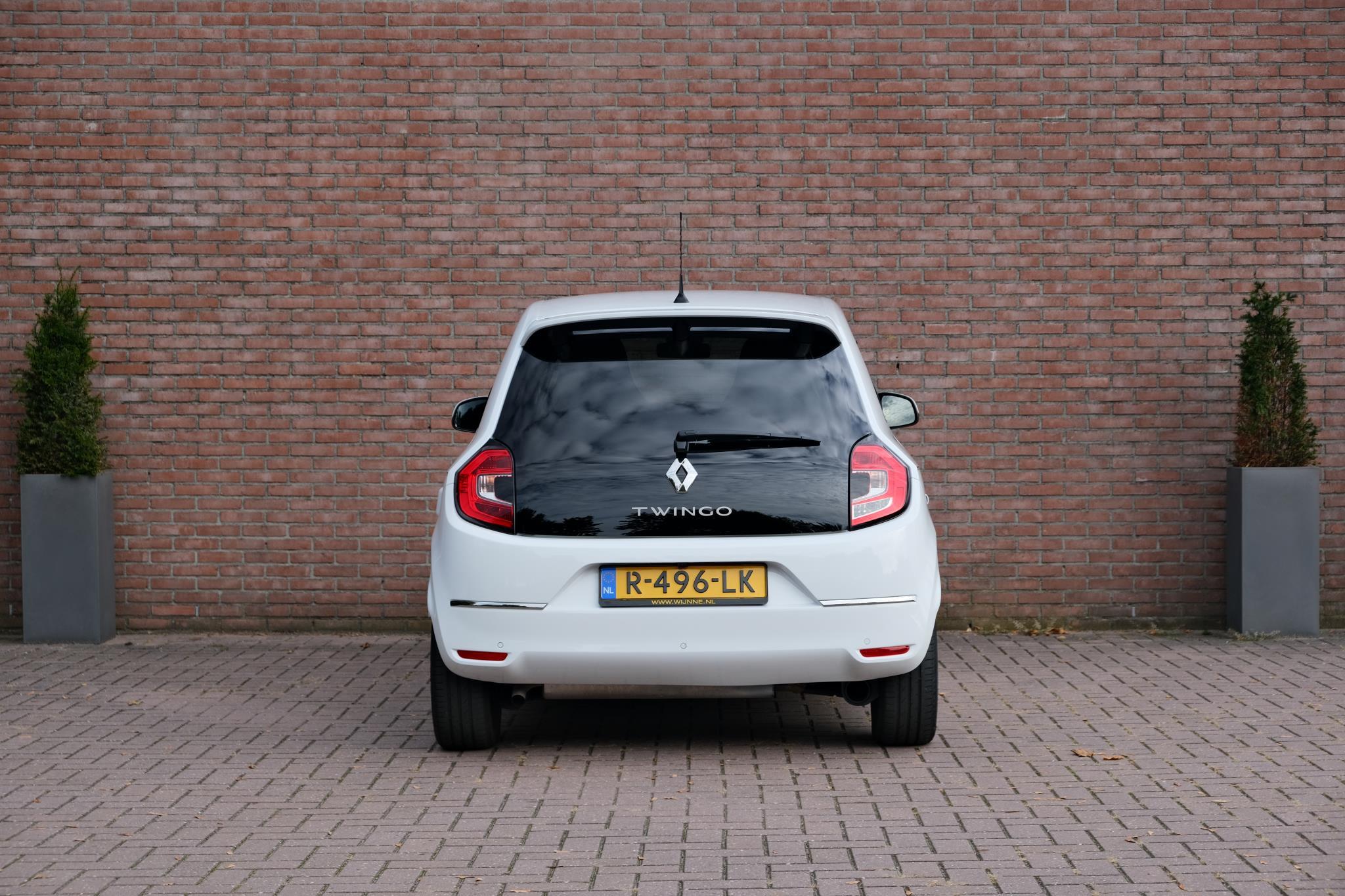 Renault Twingo 0.9 TCe 95pk EDC Intens Renault Twingo 0.9 TCe 95pk Aut. Intens | Apple CarPlay | Airco | Camera | Cruise | PDC afbeelding 29