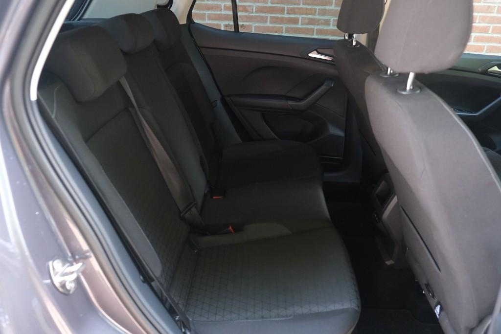 Volkswagen T-Cross 1.0 TSi 95pk Life | Navi | App Connect | Climate | Adaptive Cruise | DAB | PDC afbeelding 3