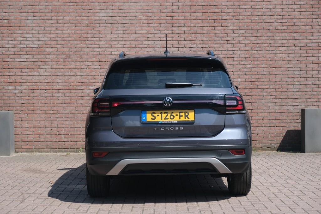 Volkswagen T-Cross 1.0 TSi 95pk Life | Navi | App Connect | Climate | Adaptive Cruise | DAB | PDC afbeelding 31