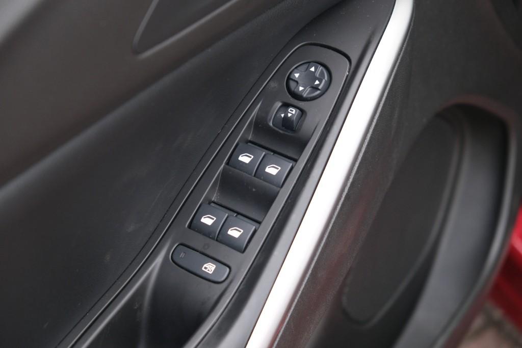 Opel Grandland 1.2 Turbo 130pk EAT8 GS | Navi | App Connect | Adaptive Cruise | Camera | Alcantara | Winter Pakket afbeelding 27