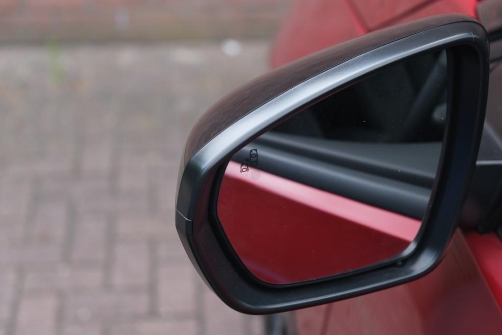Opel Grandland 1.2 Turbo 130pk EAT8 GS | Navi | App Connect | Adaptive Cruise | Camera | Alcantara | Winter Pakket afbeelding 29