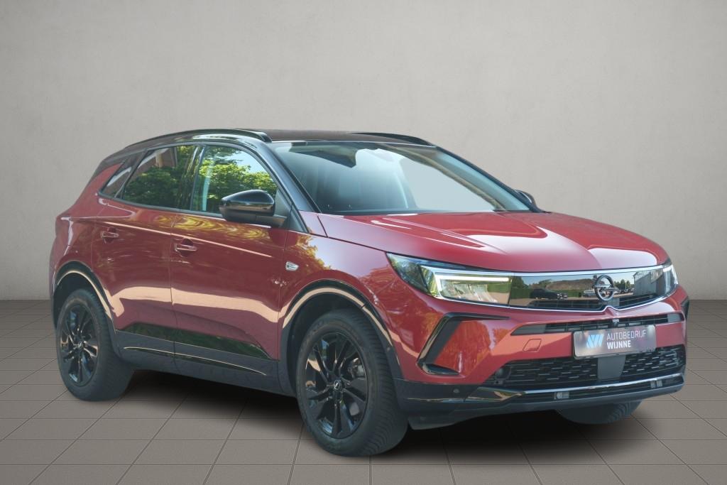 Opel Grandland 1.2 Turbo 130pk EAT8 GS | Navi | App Connect | Adaptive Cruise | Camera | Alcantara | Winter Pakket afbeelding 1