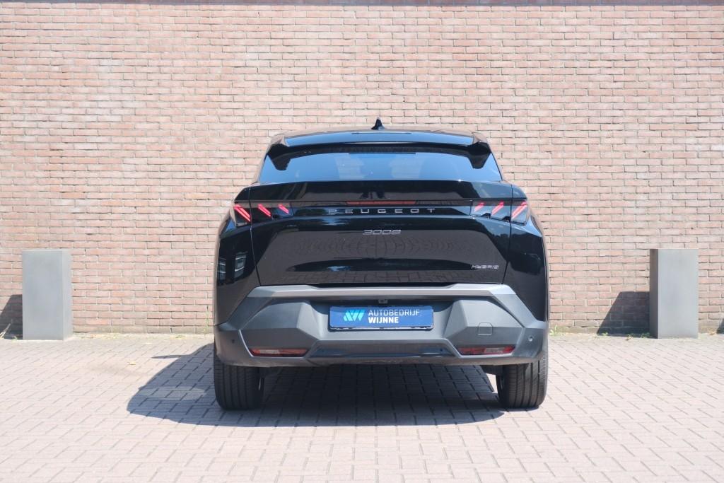 Peugeot 3008 1.2 Hybrid 145pk e-DCS6 GT | Navi | App Connect | Climate | Adaptive Cruise | Camera | Elektrische Achterklep | Winter Pakket afbeelding 35
