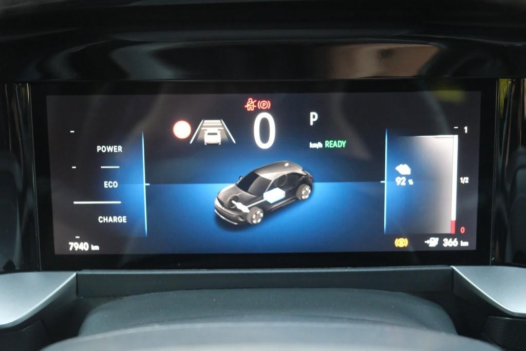 Opel Mokka-e 54 kWh GS | Navi | App Connect | Climate | Adaptive Cruise | Camera | Dodehoek | Camera | PDC | Technologie-Pakket afbeelding 11