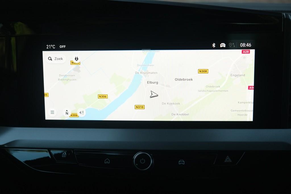 Opel Mokka-e 54 kWh GS | Navi | App Connect | Climate | Adaptive Cruise | Camera | Dodehoek | Camera | PDC | Technologie-Pakket afbeelding 17