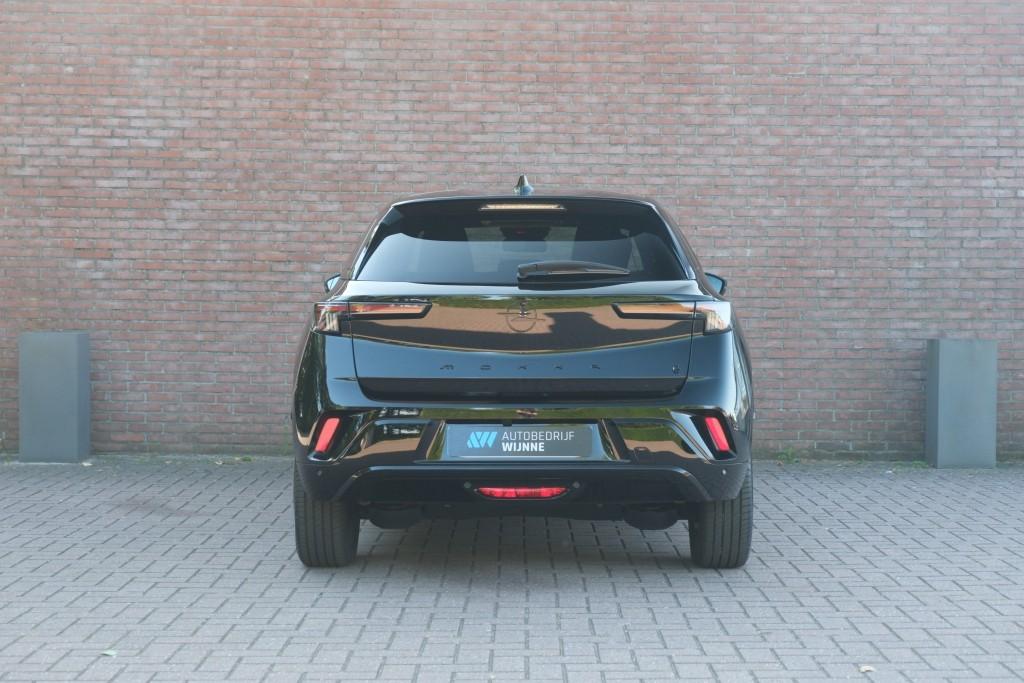 Opel Mokka-e 54 kWh GS | Navi | App Connect | Climate | Adaptive Cruise | Camera | Dodehoek | Camera | PDC | Technologie-Pakket afbeelding 33