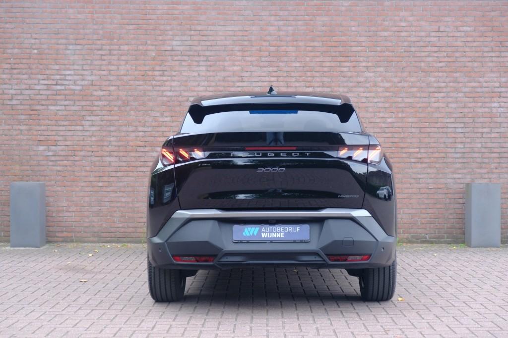Peugeot 3008 1.2 Hybrid 145pk e-DCS6 GT | Navi | App Connect | Climate | Adaptive Cruise | Camera | Elektrische Achterklep | Winter Pakket afbeelding 36