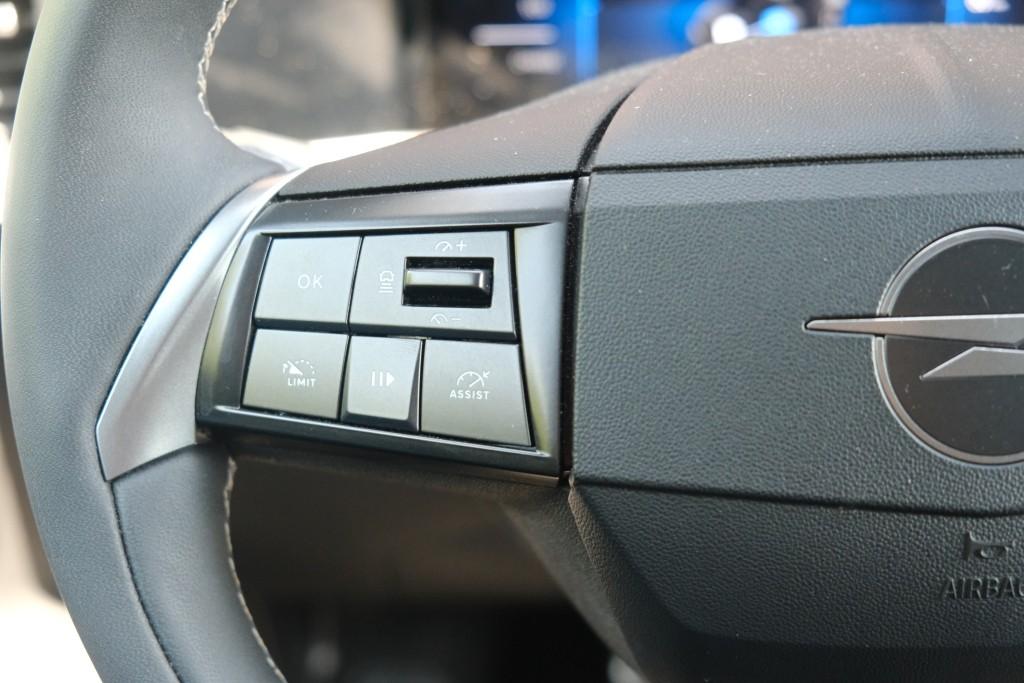 Opel Mokka 1.2 Turbo Hybrid 145pk eDCT6 GS | Navi | App Connect | Climate | Adaptive Cruise | Camera | Dodehoek | PDC afbeelding 9