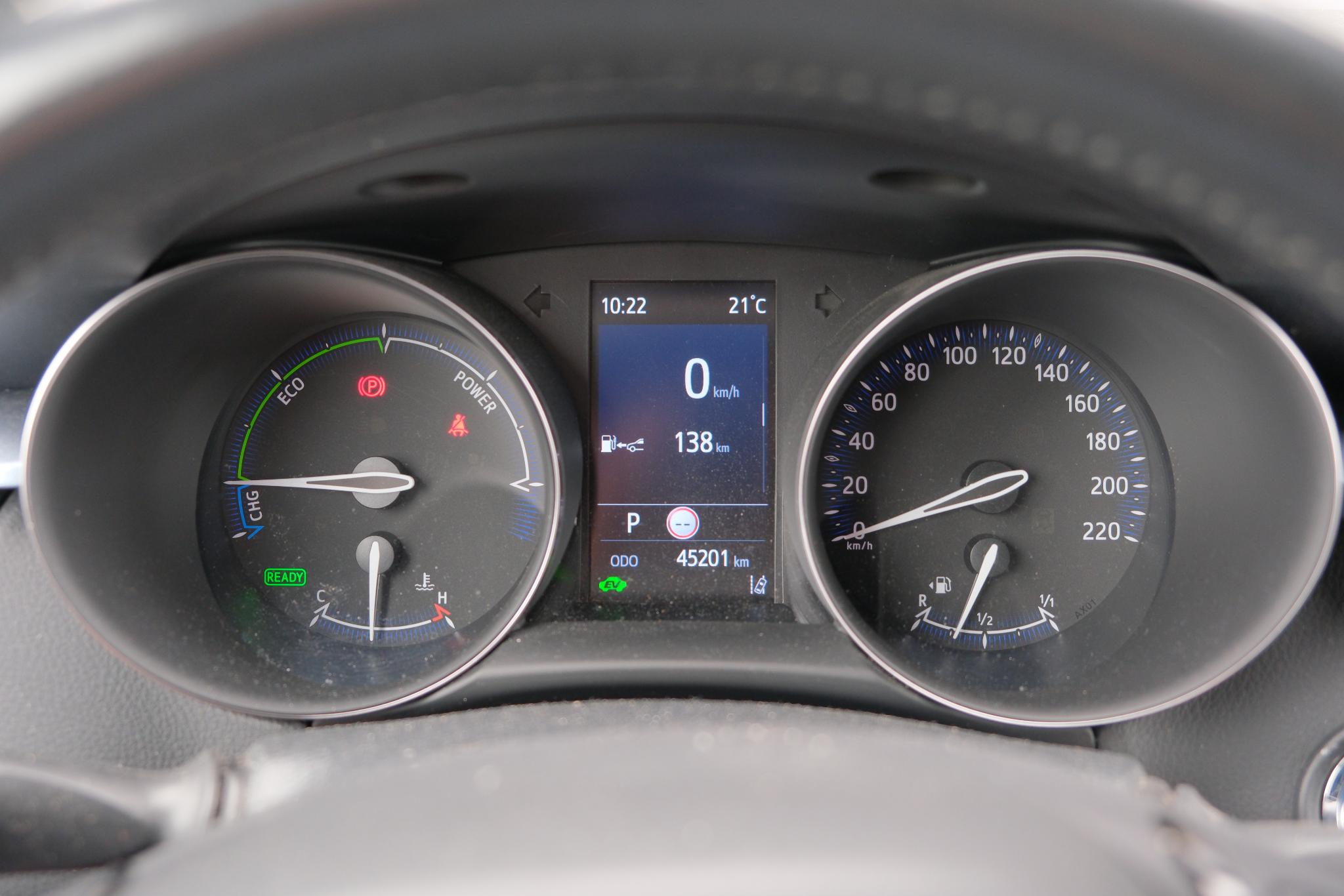 Toyota C-HR 2.0 Hybrid 184pk CVT Style | Navi | Trekhaak | Adaptive Cruise | Camera | Dodehoek | Stoelverwarming afbeelding 23