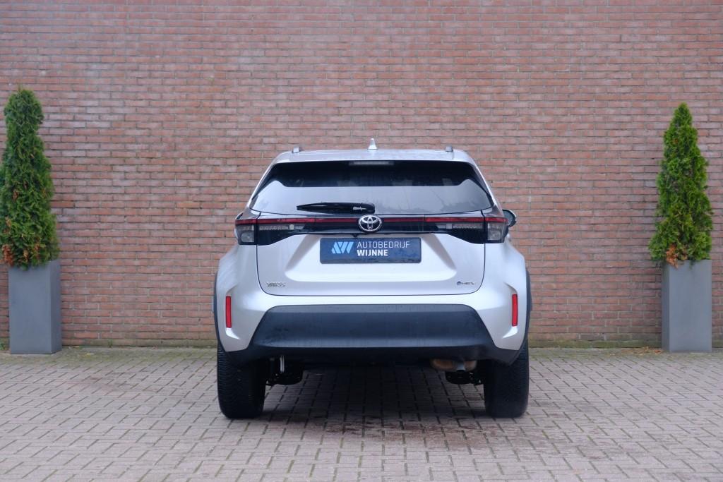 Toyota Yaris Cross 1.5 Hybrid 115pk CVT Dynamic | App Connect | Climate | Adaptive Cruise | Camera | PDC | Stoelverwarming | Stuurwiel Verwarmd afbeelding 34