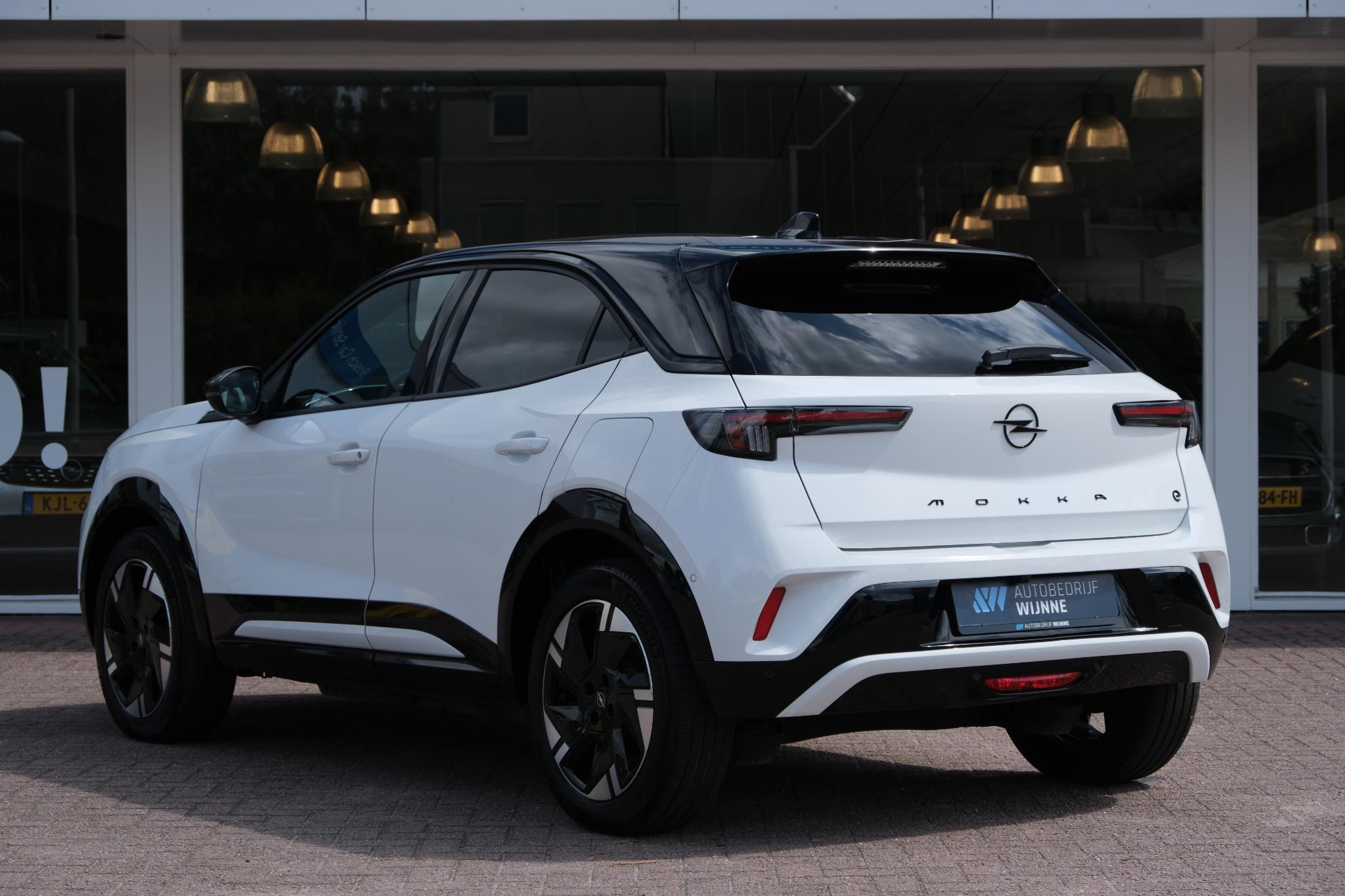 Opel Mokka-e 54 kWh GS | Navi | App Connect | Climate | Adaptive Cruise | Camera | Dodehoek | Camera | PDC afbeelding 25