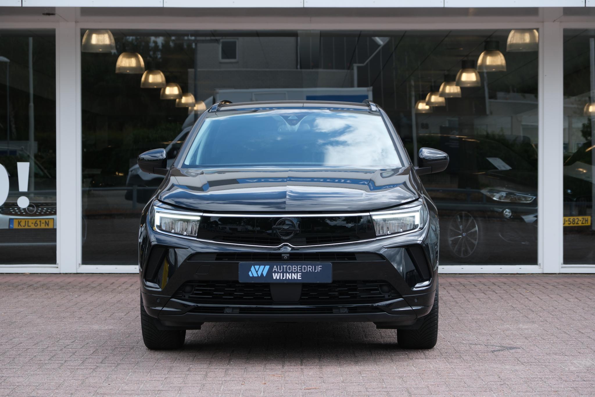 Opel Grandland 1.2 Turbo 130pk EAT8 GS | Navi | App Connect | Adaptive Cruise | Camera | Alcantara | Winterpakket afbeelding 3