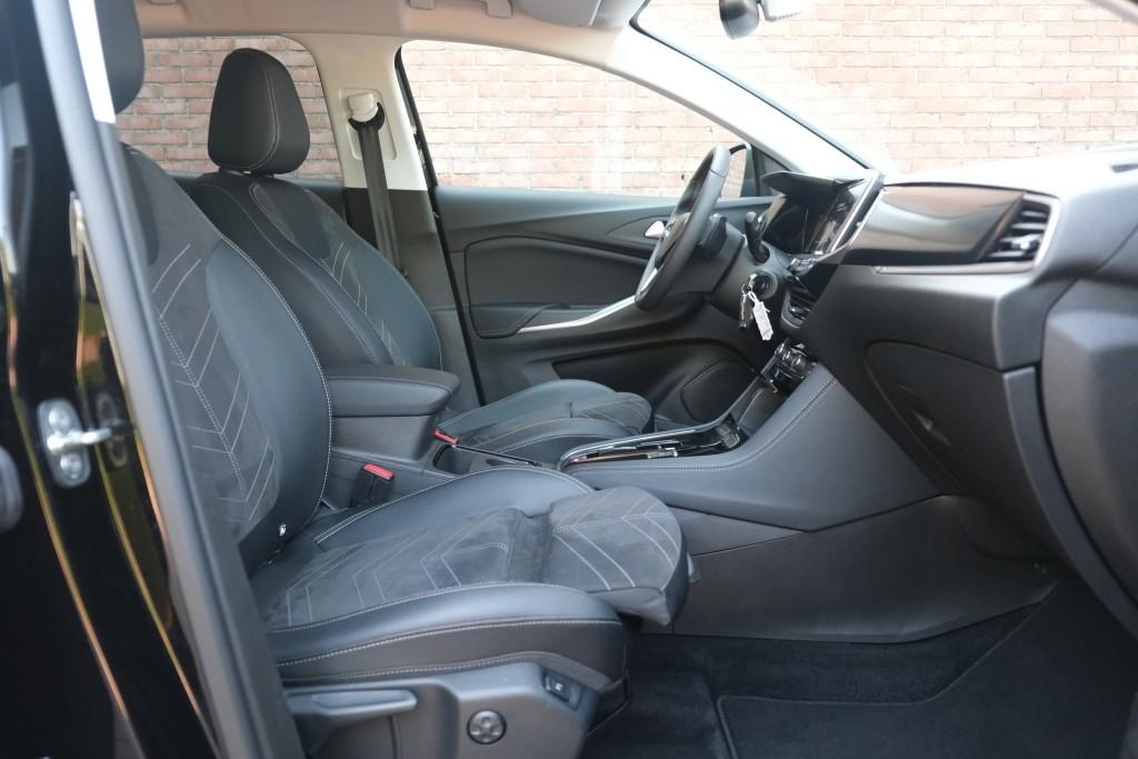 Opel Grandland 1.2 Turbo 130pk EAT8 GS | Navi | App Connect | Adaptive Cruise | Camera | Alcantara | Winterpakket afbeelding 9