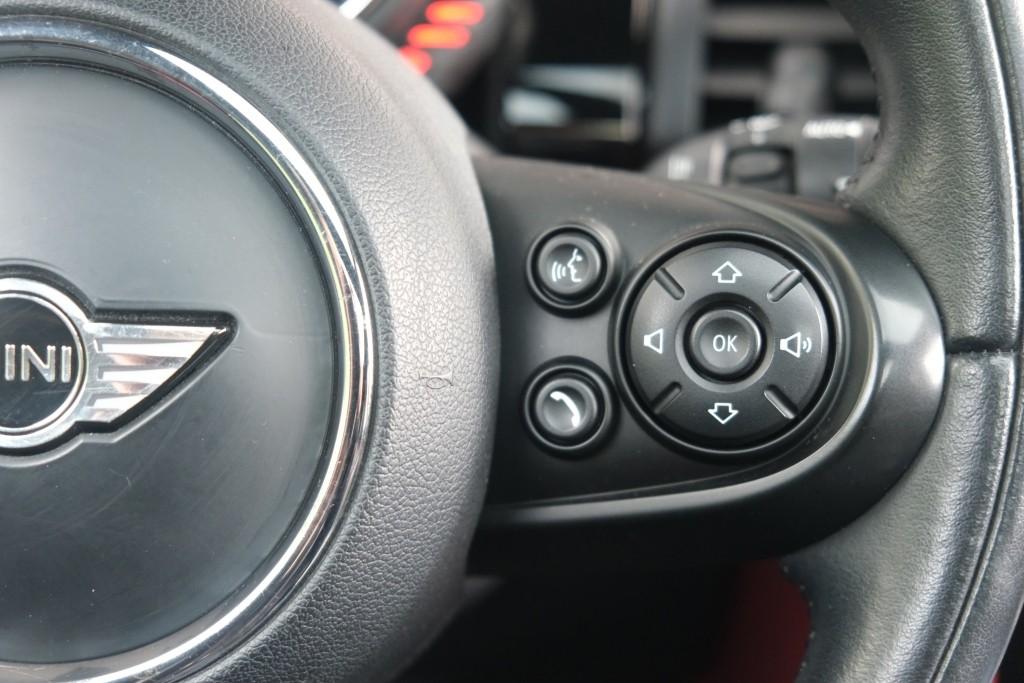 MINI Cooper S 192pk Chili Serious Business | JCW Pakket | Panoramadak | Keyless | Camera | Harman/kardon | Winter Pakket afbeelding 15