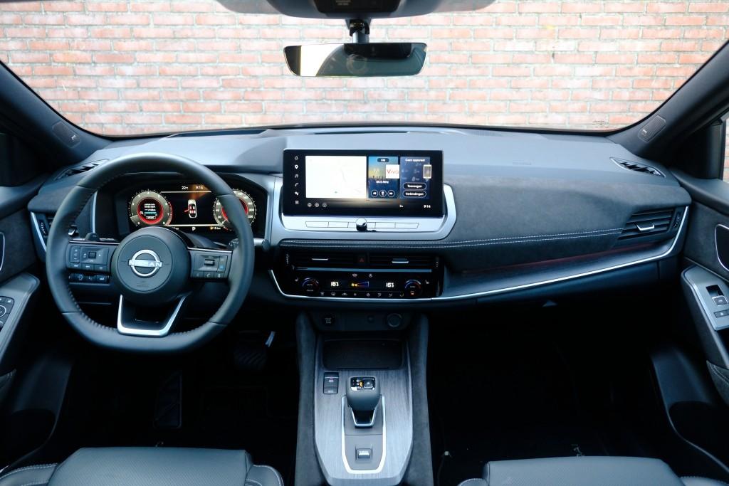 Nissan QASHQAI 1.3 MHEV Xtronic 158pk Tekna Plus | Navi | App Connect | Adaptive Cruise | Panoramadak | Keyless | 360° Camera | Bose | Elektrische Achterklep afbeelding 7