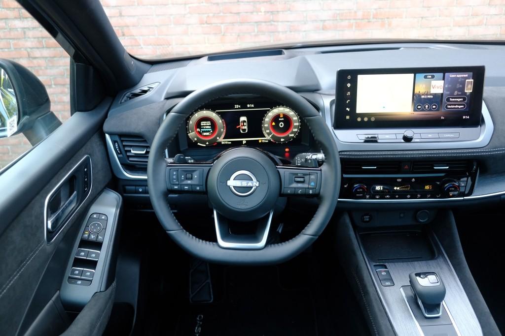 Nissan QASHQAI 1.3 MHEV Xtronic 158pk Tekna Plus | Navi | App Connect | Adaptive Cruise | Panoramadak | Keyless | 360° Camera | Bose | Elektrische Achterklep afbeelding 14