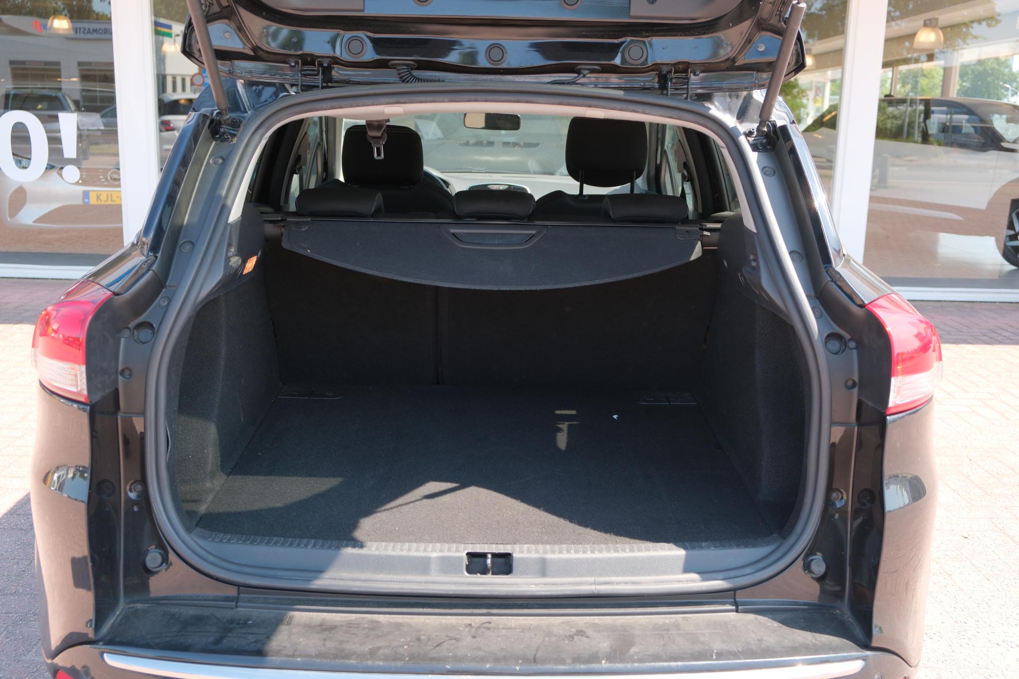 Renault Clio Estate 0.9 TCe 90pk Limited | Navi | Trekhaak | Airco | PDC afbeelding 19