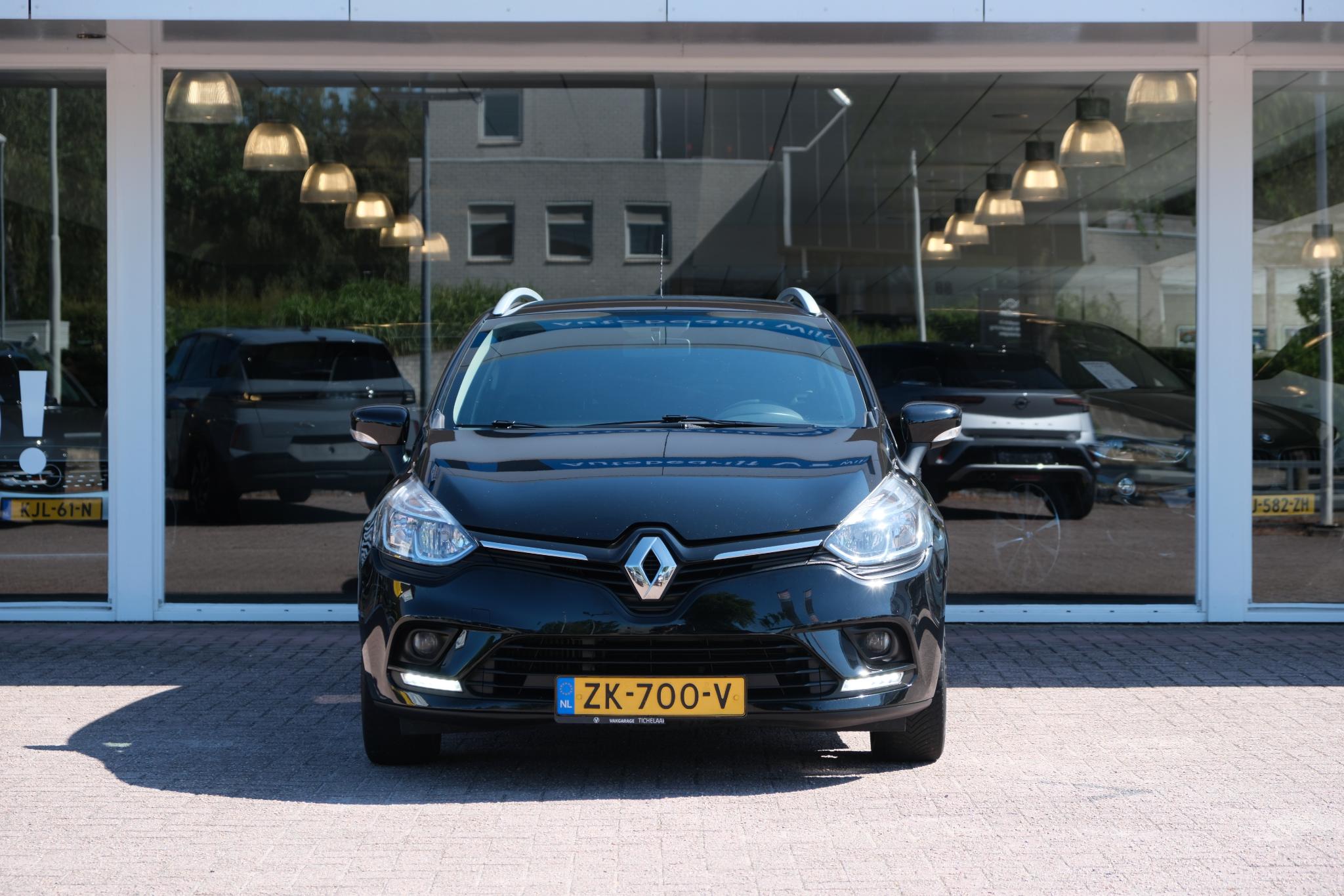 Renault Clio 0.9 TCe 90pk Estate Limited | Navi | Airco | PDC | Trekhaak afbeelding 3