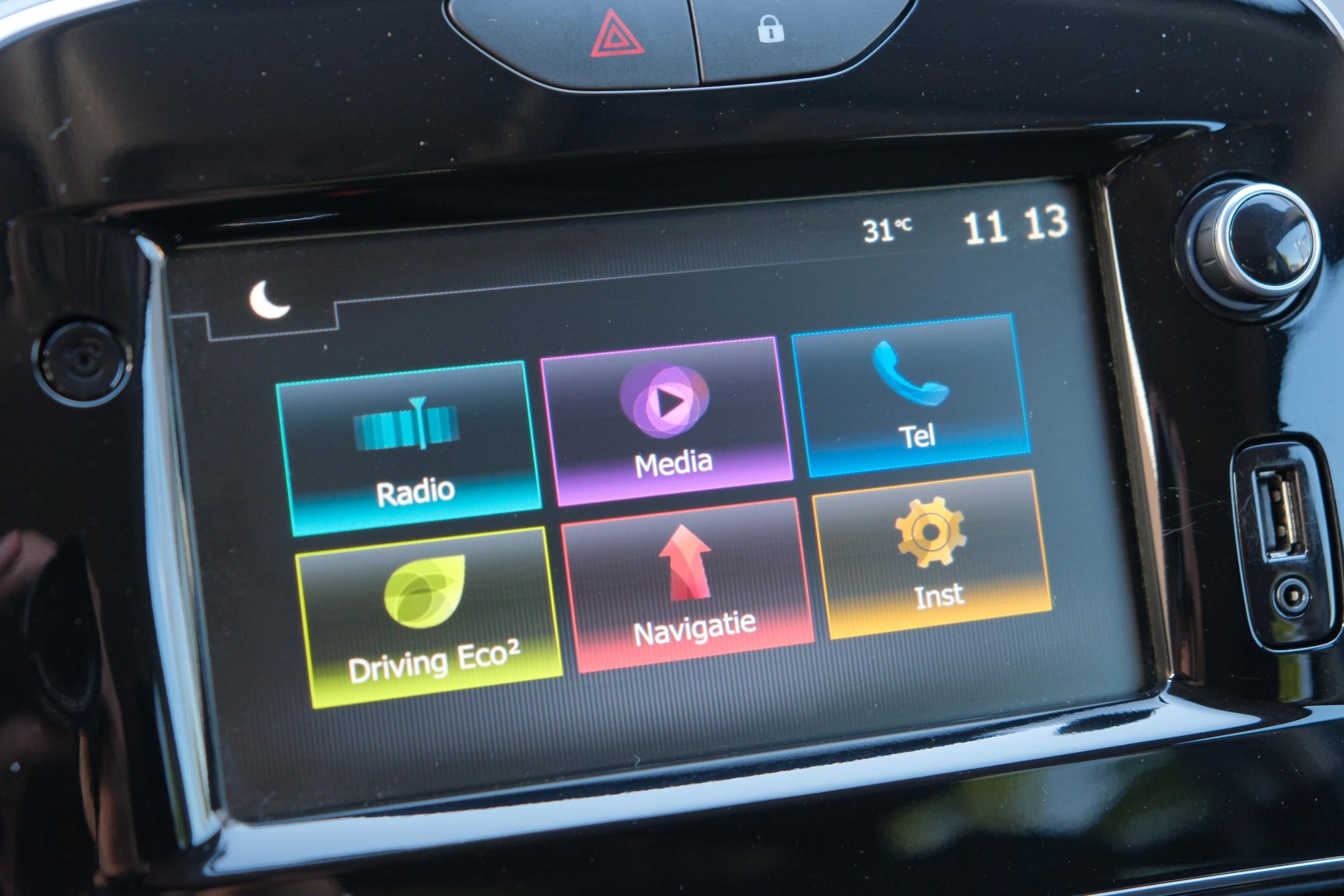 Renault Clio 0.9 TCe 90pk Estate Limited | Navi | Airco | PDC | Trekhaak afbeelding 13