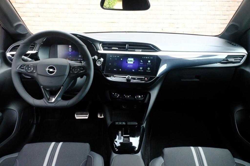 Opel Corsa 1.2 Turbo Hybrid 145pk eDCT6 GS | Navi | App Connect | Climate | Adaptive Cruise | Camera | Keyless | Winter Pakket afbeelding 6