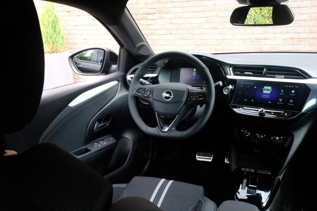 Opel Corsa 1.2 Turbo Hybrid 145pk eDCT6 GS | Navi | App Connect | Climate | Adaptive Cruise | Camera | Keyless | Winter Pakket afbeelding 11