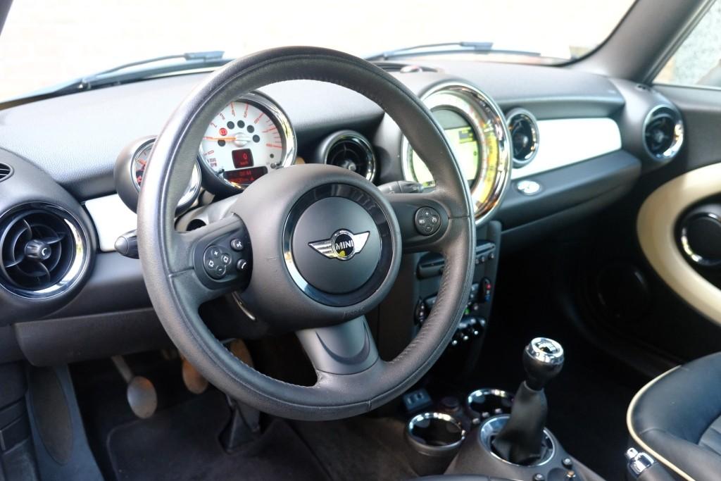 MINI Cooper Cabrio 1.6 122pk Pepper | Climate | Cruise | Leder | Stoelverwarming | PDC | Trekhaak afbeelding 9