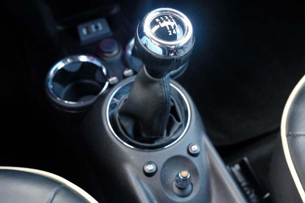 MINI Cooper Cabrio 1.6 122pk Pepper | Climate | Cruise | Leder | Stoelverwarming | PDC | Trekhaak afbeelding 26