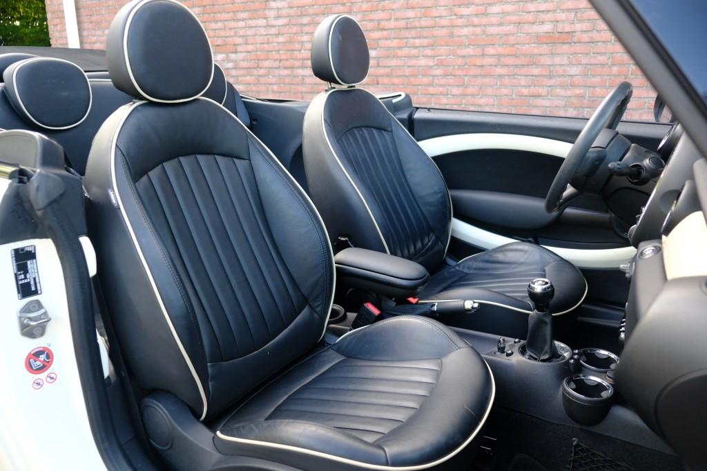 MINI Cooper Cabrio 1.6 122pk Pepper | Climate | Cruise | Leder | Stoelverwarming | PDC | Trekhaak afbeelding 6