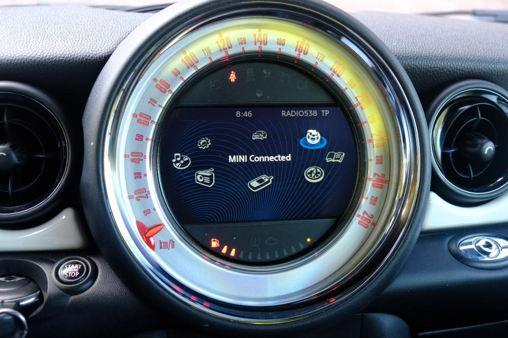 MINI Cooper Cabrio 1.6 122pk Pepper | Climate | Cruise | Leder | Stoelverwarming | PDC | Trekhaak afbeelding 18