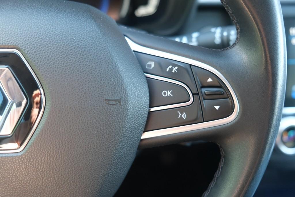 Renault Kadjar 1.3 TCe 140pk EDC Limited | Navi | App Connect | Climate | Cruise | PDC | Trekhaak afbeelding 9