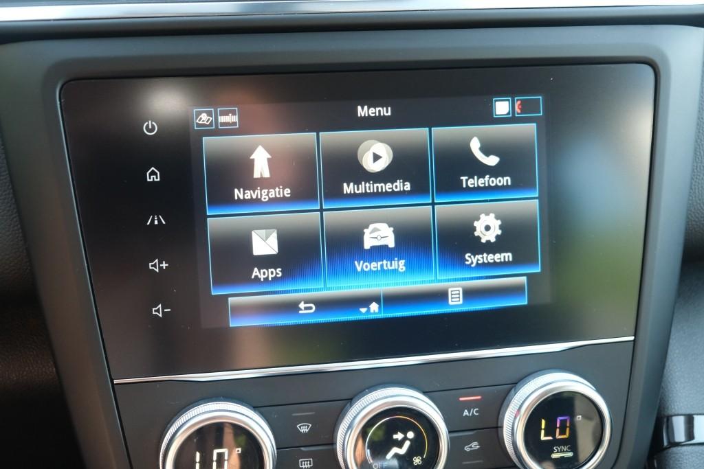 Renault Kadjar 1.3 TCe 140pk EDC Limited | Navi | App Connect | Climate | Cruise | PDC | Trekhaak afbeelding 14