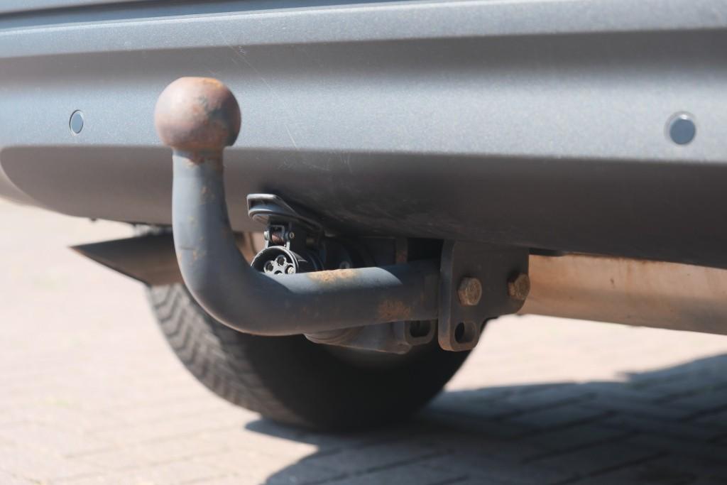 Renault Kadjar 1.3 TCe 140pk EDC Limited | Navi | App Connect | Climate | Cruise | PDC | Trekhaak afbeelding 27