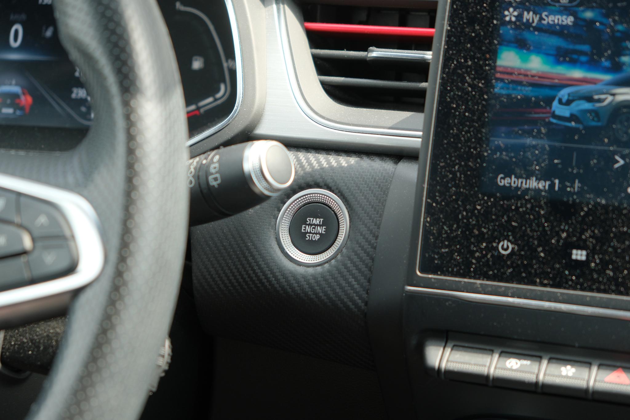 Renault Captur 1.3 TCe 140 R.S. Line | Navi | Climate | Cruise | Camera | PDC | Trekhaak afbeelding 14