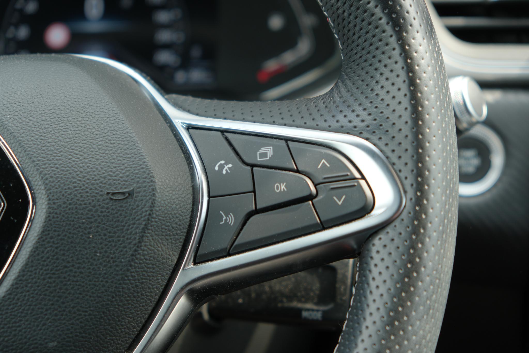 Renault Captur 1.3 TCe 140 R.S. Line | Navi | Climate | Cruise | Camera | PDC | Trekhaak afbeelding 16