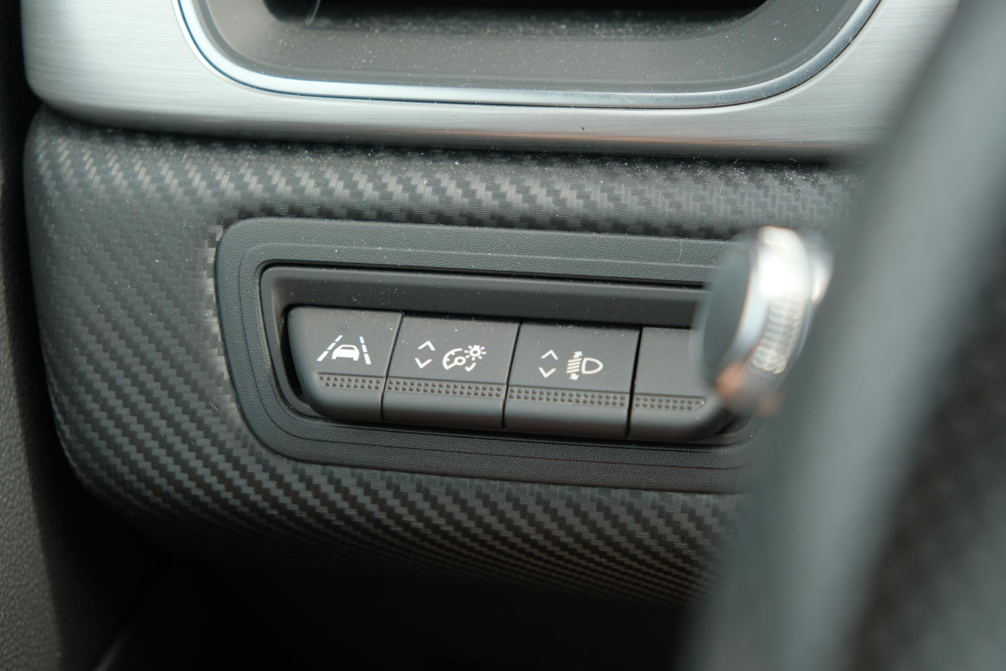 Renault Captur 1.3 TCe 140 R.S. Line | Navi | Climate | Cruise | Camera | PDC | Trekhaak afbeelding 23