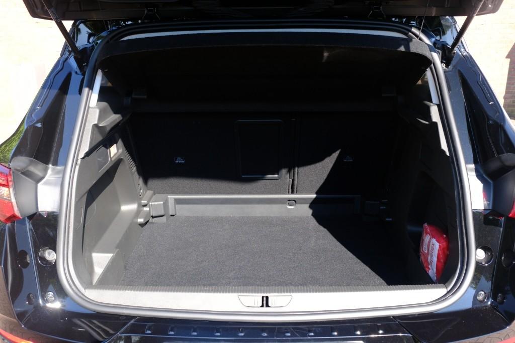 Opel Grandland 1.2 Turbo 130pk EAT8 GS | Navi | App Connect | Adaptive Cruise | Camera | Alcantara | Winterpakket afbeelding 26
