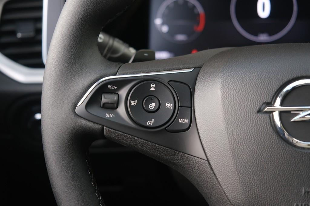 Opel Grandland 1.2 Turbo 130pk EAT8 GS | Navi | App Connect | Adaptive Cruise | Camera | Alcantara | Winter Pakket afbeelding 9