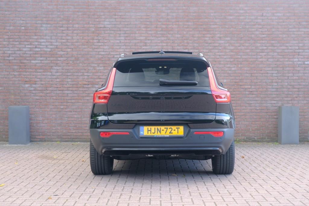 Volvo EX40 Extended Range 82 kWh Ultra Black Edition | Navi | App Connect | Climate | Adaptive Cruise | 360° Camera | Panoramadak | Stoelverwarming afbeelding 38
