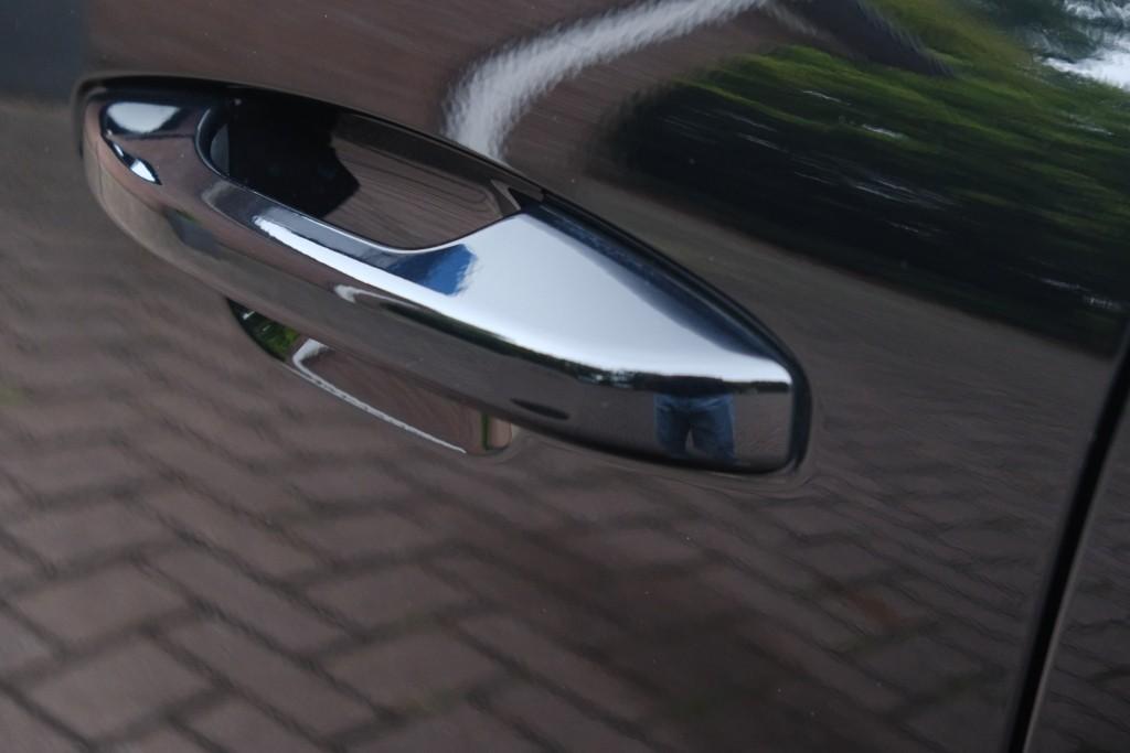 Volvo EX40 Extended Range 82 kWh Ultra Black Edition | Navi | App Connect | Climate | Adaptive Cruise | 360° Camera | Panoramadak | Stoelverwarming afbeelding 31