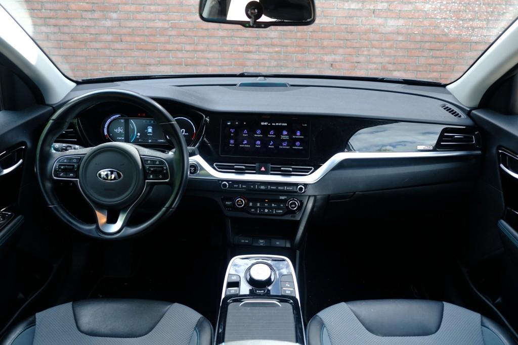 Kia e-Niro 64 kWh DynamicLine | Navi | App Connect | Climate | Adaptive Cruise | Camera | PDC | Keyless afbeelding 7