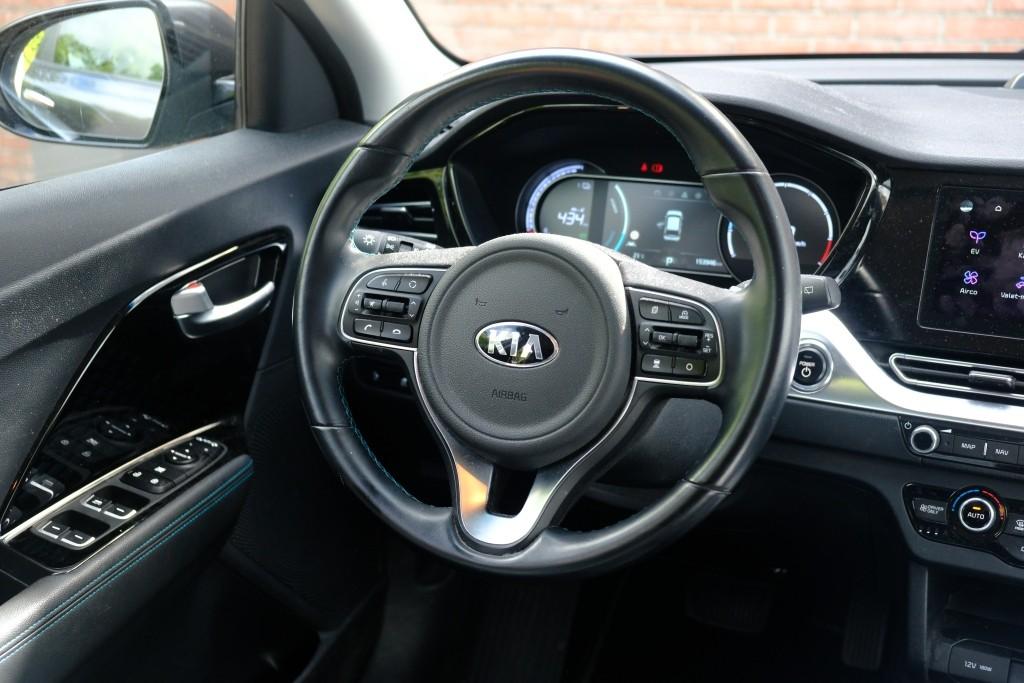 Kia e-Niro 64 kWh DynamicLine | Navi | App Connect | Climate | Adaptive Cruise | Camera | PDC | Keyless afbeelding 12