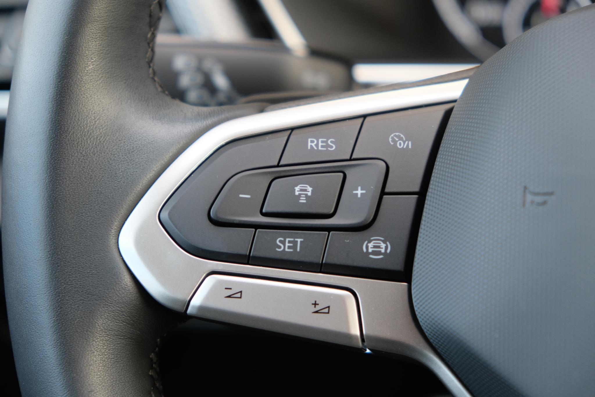 Volkswagen T-Cross 1.0 TSi 110pk DSG Active | Navi | App Connect | Climate | Adaptive Cruise | PDC afbeelding 13
