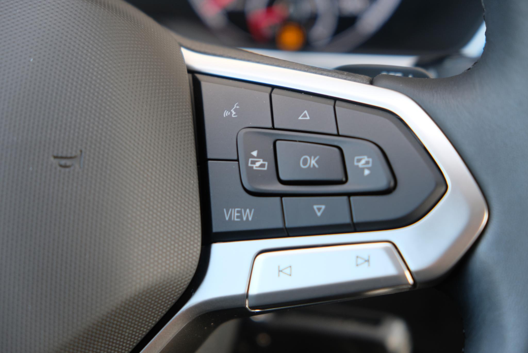 Volkswagen T-Cross 1.0 TSi 110pk DSG Active | Navi | App Connect | Climate | Adaptive Cruise | PDC afbeelding 14
