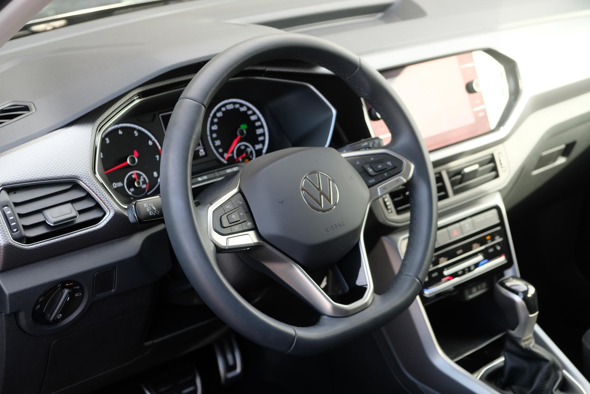 Volkswagen T-Cross 1.0 TSi 110pk DSG Active | Navi | App Connect | Climate | Adaptive Cruise | PDC afbeelding 16
