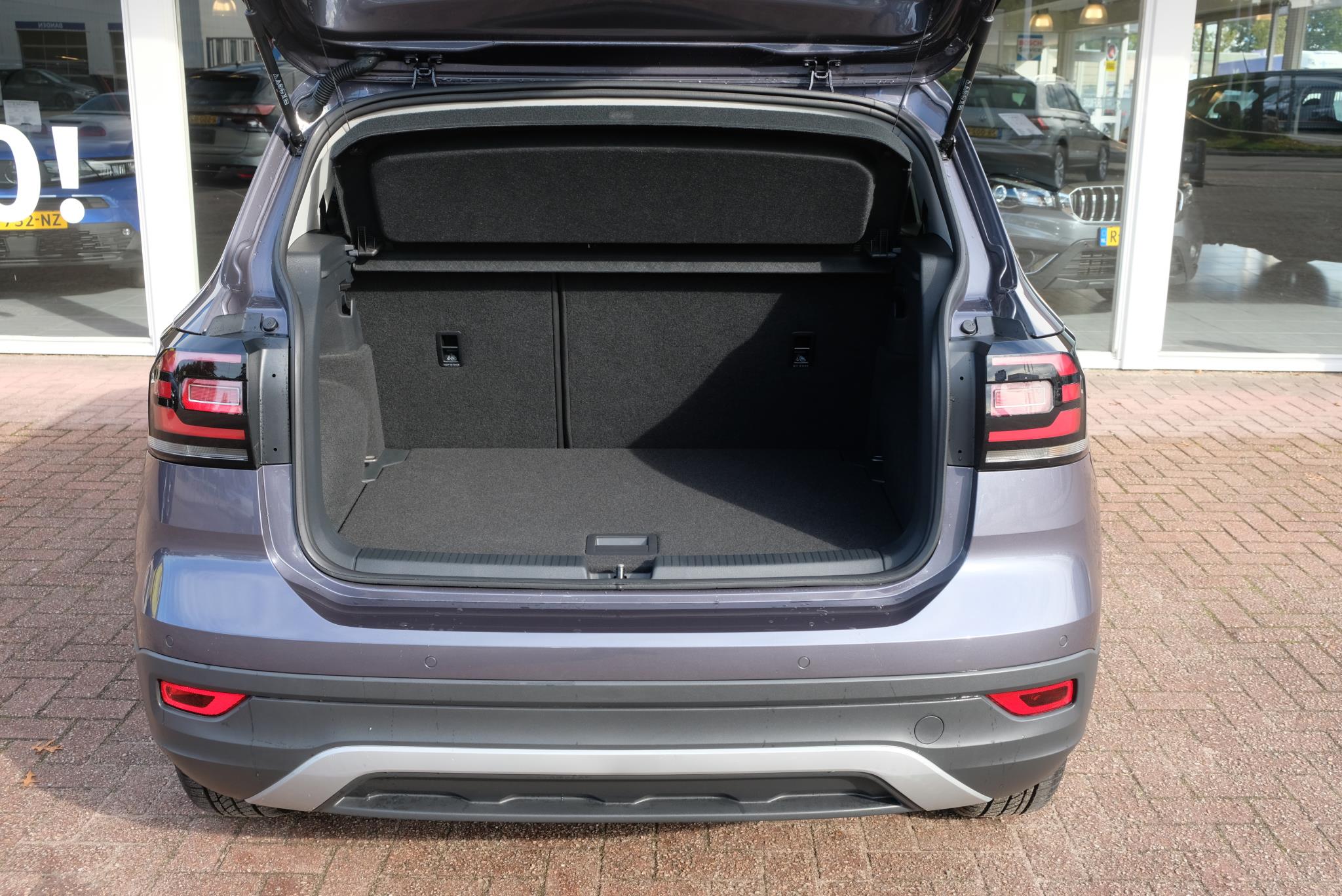 Volkswagen T-Cross 1.0 TSi 110pk DSG Active | Navi | App Connect | Climate | Adaptive Cruise | PDC afbeelding 21