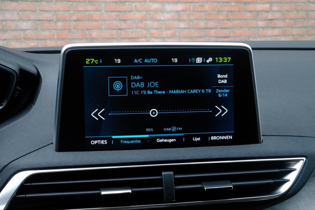 Peugeot 3008 1.6 HYbrid4 300pk GT | Navi | App Connect | Climate | Adaptive Cruise | Camera | PDC | Keyless afbeelding 17