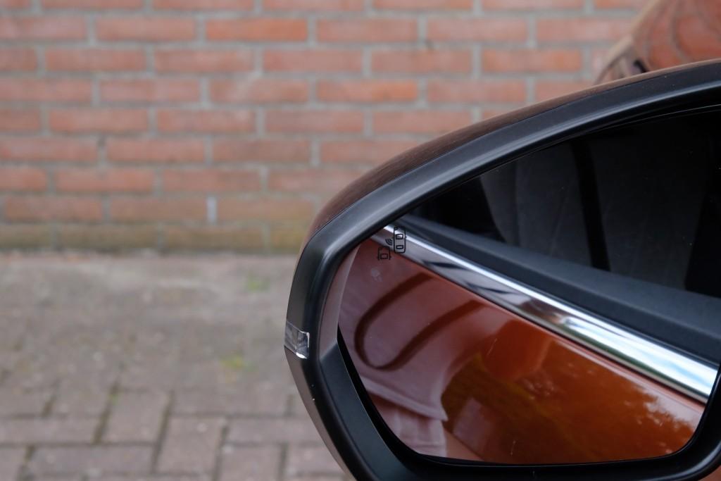 Peugeot 3008 1.6 HYbrid4 300pk GT | Navi | App Connect | Climate | Adaptive Cruise | Camera | PDC | Keyless afbeelding 27