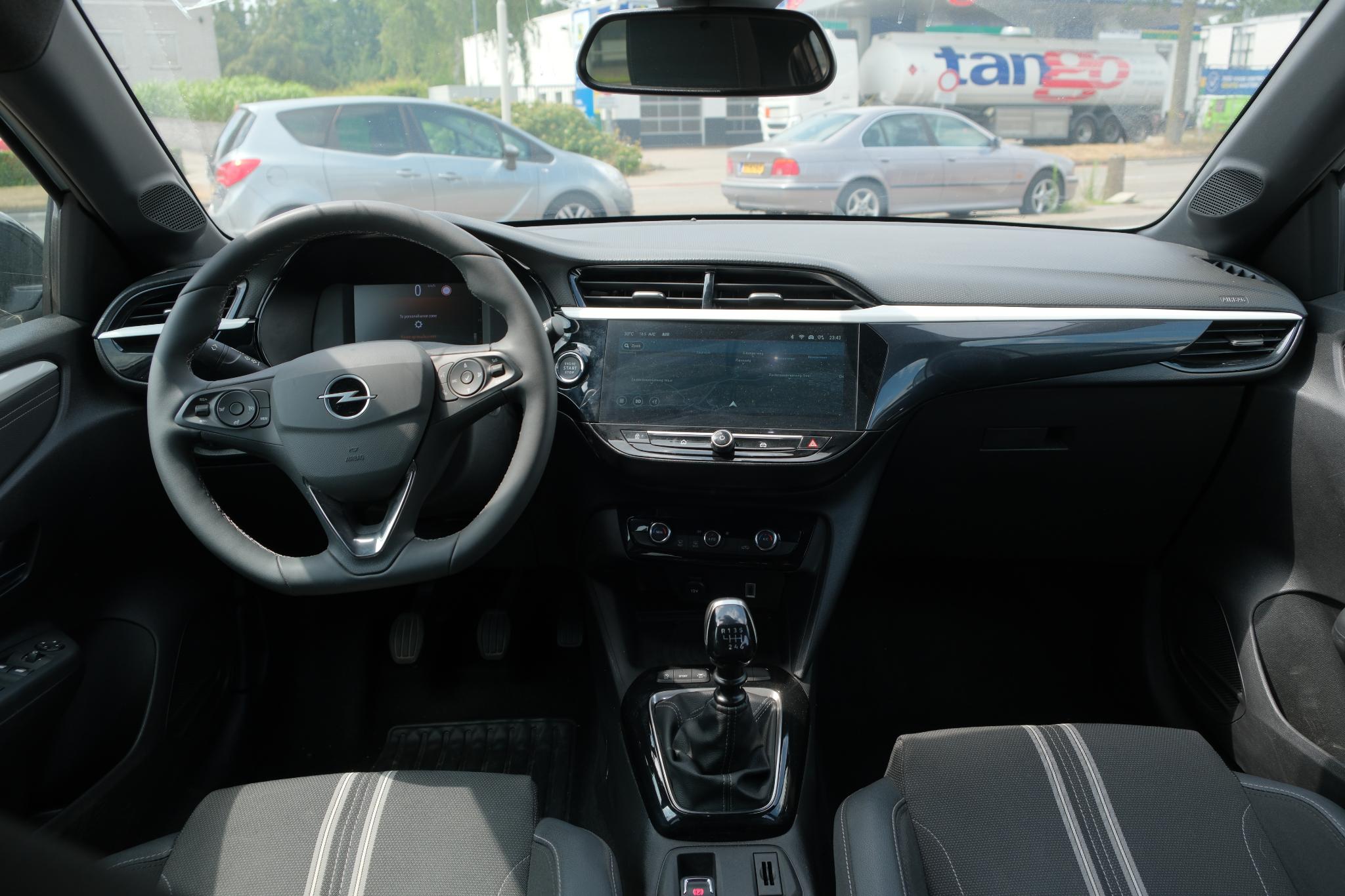 Opel Corsa 1.2 Turbo 100pk GS | Navi | App Connect | Climate | Cruise | Keyless | Camera | Blind Spot afbeelding 2
