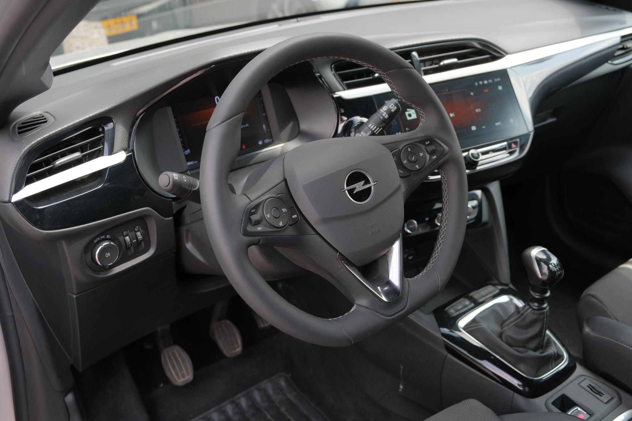 Opel Corsa 1.2 Turbo 100pk GS | Navi | App Connect | Climate | Cruise | Keyless | Camera | Blind Spot afbeelding 21